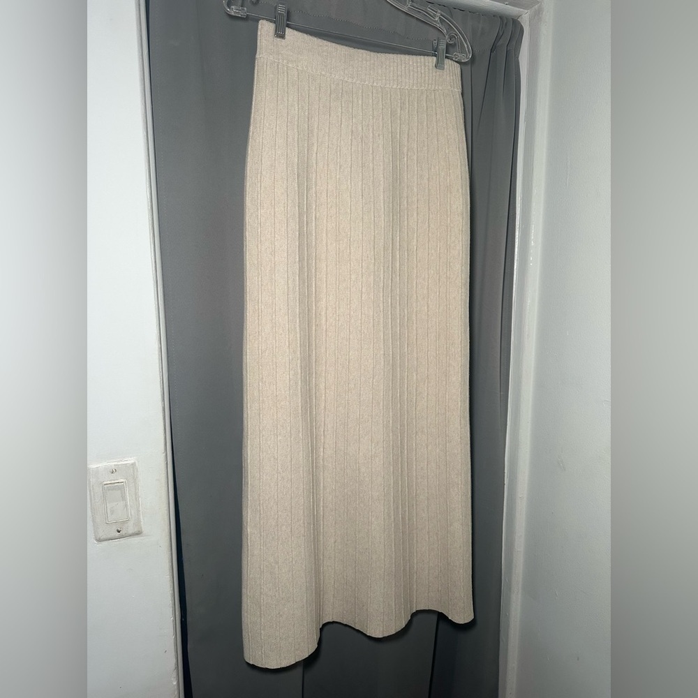 Love Bonito Korin Elastic Waist Soft Cozy Knit Column Ribbed Maxi Skirt Size 6 - Picture 8 of 11